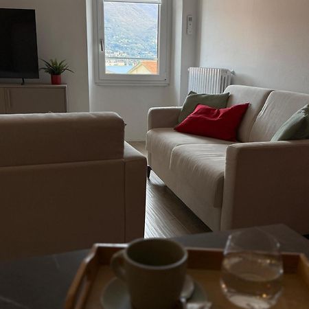La Finestra Sul Garda Dreaming Holidays San Felice del Benaco Luaran gambar