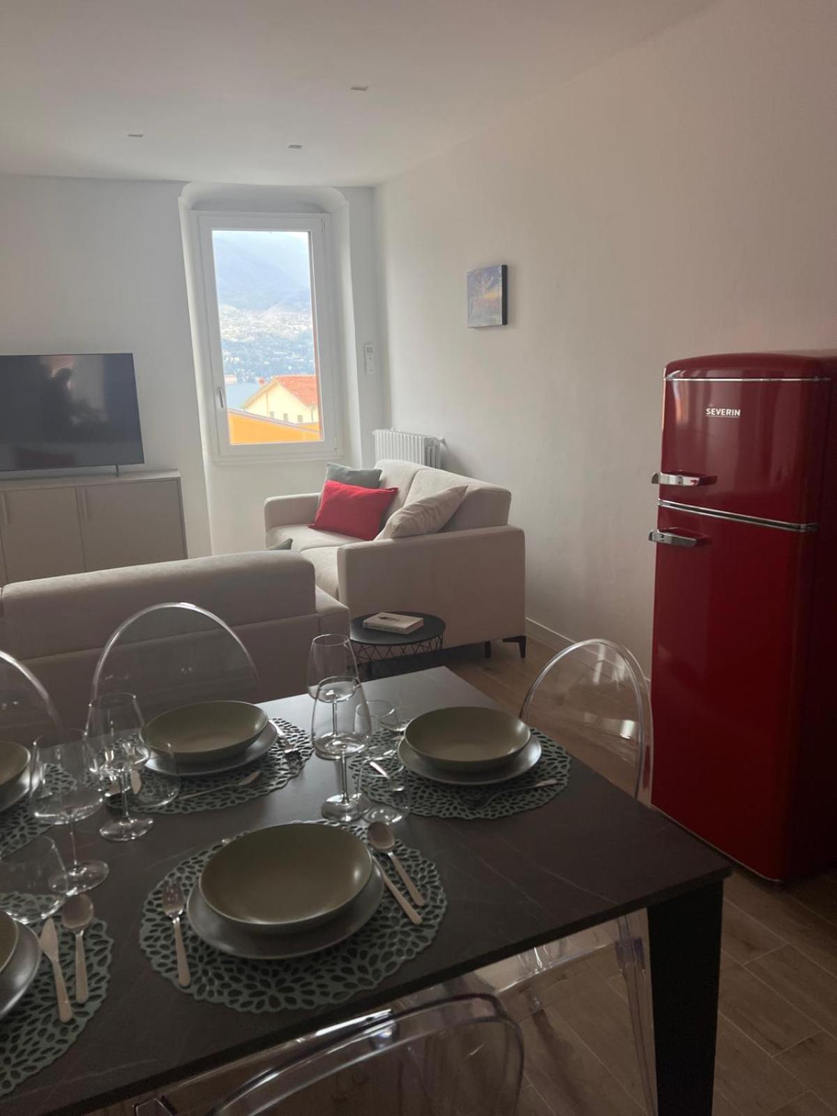 La Finestra Sul Garda Dreaming Holidays San Felice del Benaco Luaran gambar