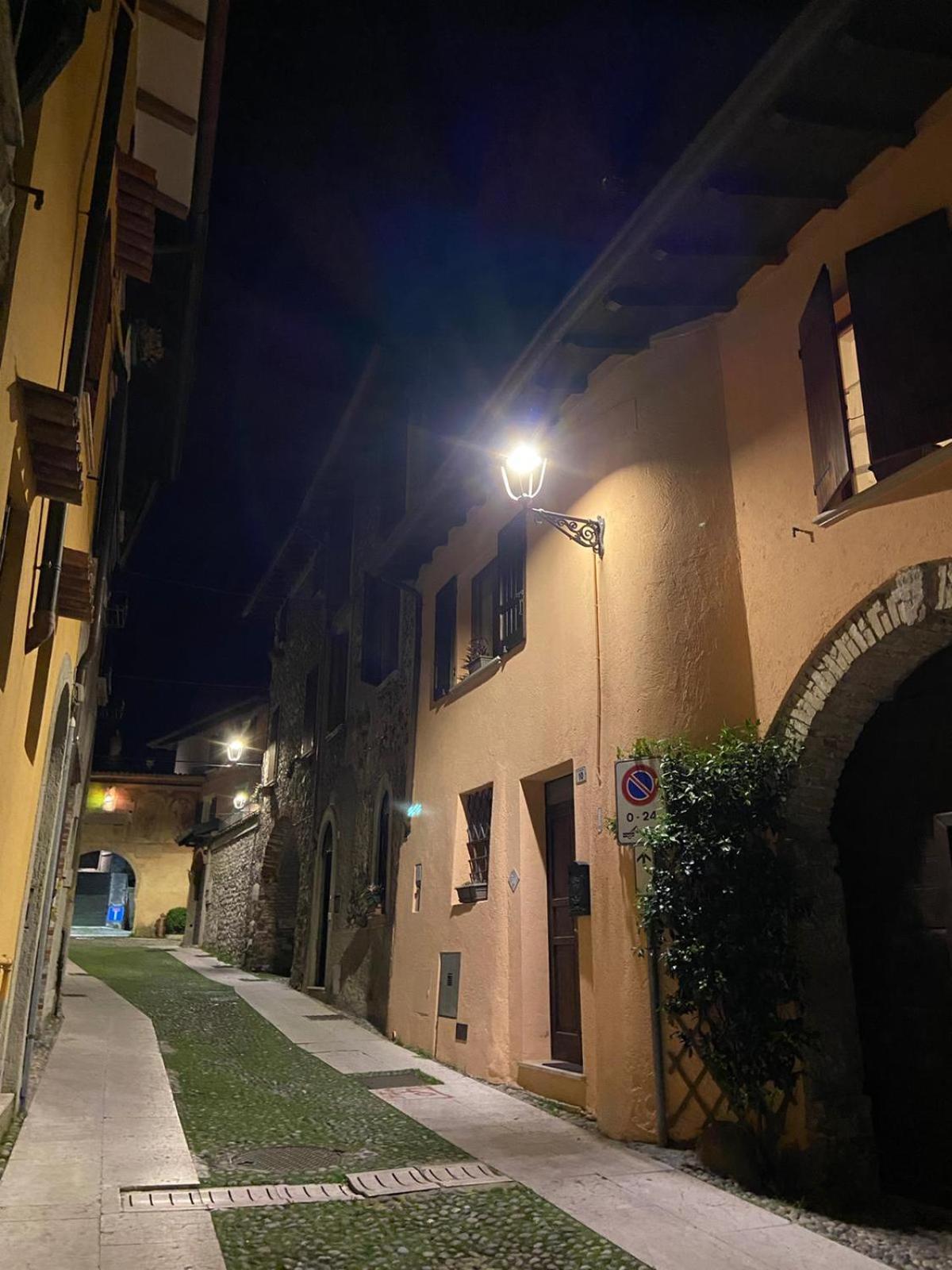 La Finestra Sul Garda Dreaming Holidays San Felice del Benaco Luaran gambar