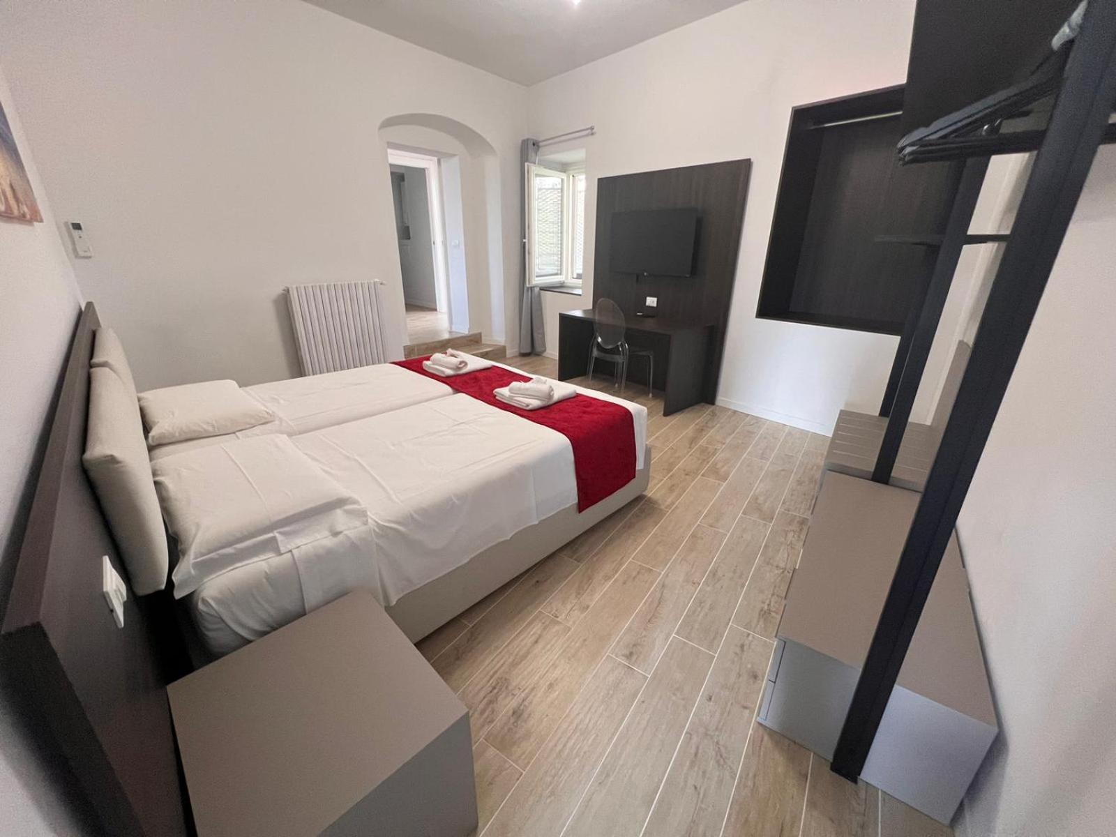 La Finestra Sul Garda Dreaming Holidays San Felice del Benaco Luaran gambar